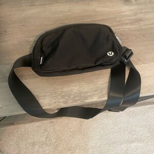 Lululemon Athletica Black Crossbody Bag with Adjustable Strap
